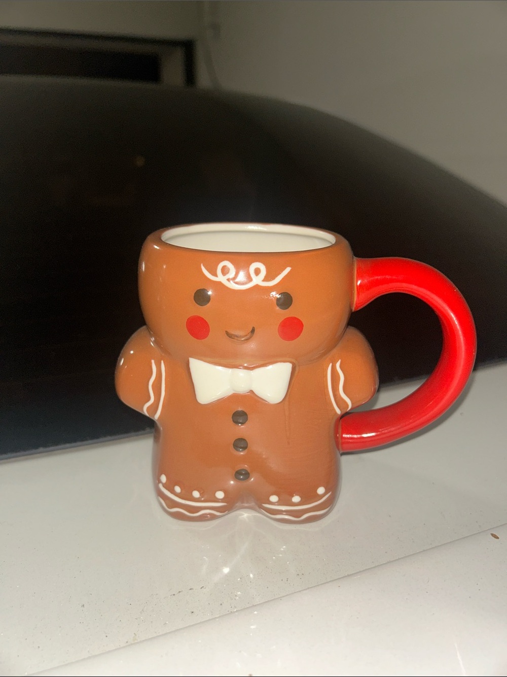 Gingerbread Mug with Red Handle